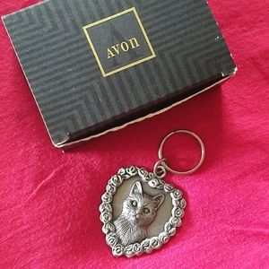 NIB Vintage Avon Pewter Cat Keychain